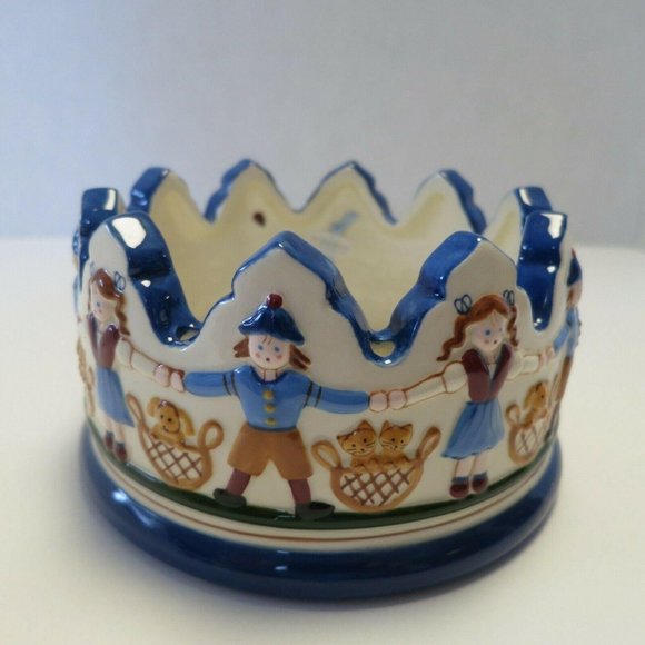 Oma's House Ceramic Crown Candleholder Ring Heinrich Leonhard 2003 Demdaco - Picture 1 of 12